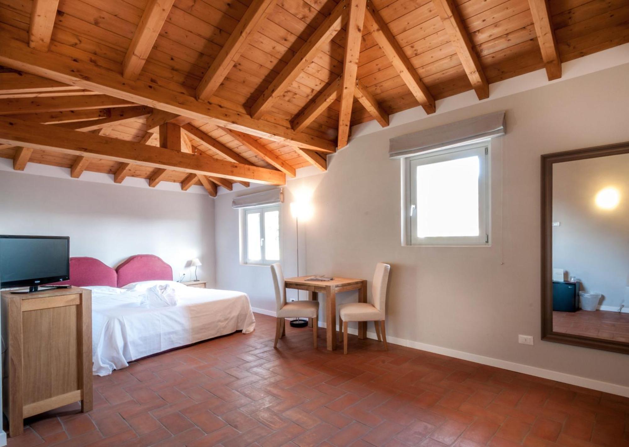 Hotel Pozzetto 3*